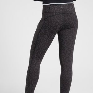 Athleta Reflective Rainier, in Leopard, XS
